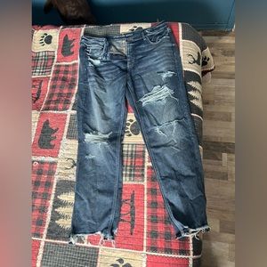 American Eagle Mom Jean